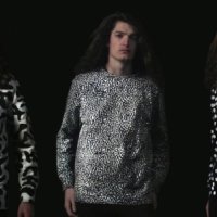 Shirt changes patterns when it detects a...